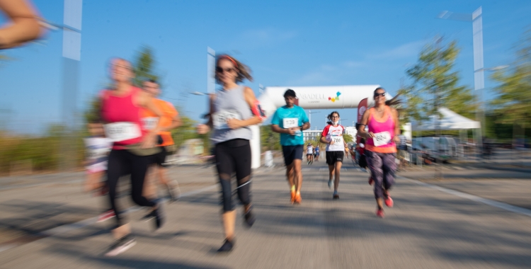 La sortida de la cursa ha estat esglaonada | Roger Benet